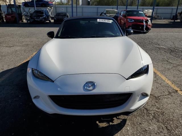 2016 Mazda MX-5 Miata Sport