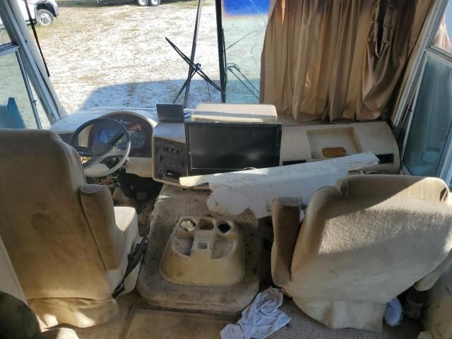 2000 Workhorse Custom Chassis Motorhome Chassis P3500