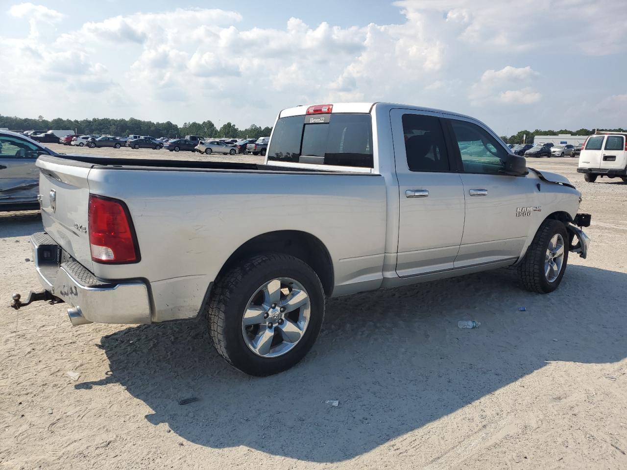 2015 Dodge RAM 1500 SLT