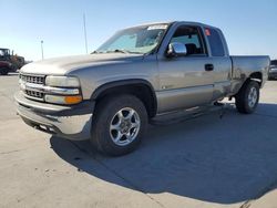 Salvage trucks for sale at Sacramento, CA auction: 2002 Chevrolet Silverado K1500