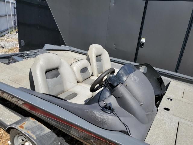 2018 Tracker Boat