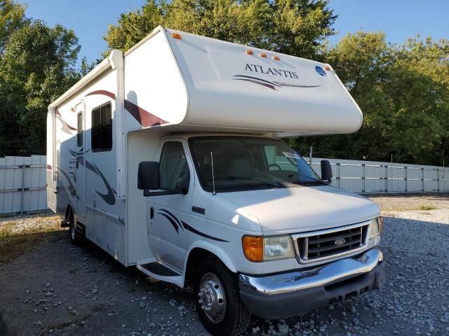 2007 Ford 2006 Ford Econoline E450 Super Duty Cutaway Van