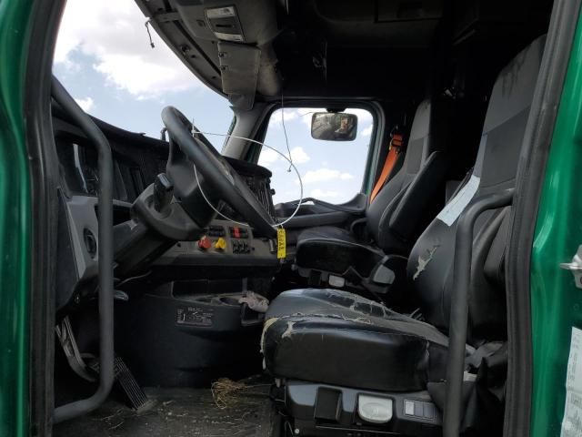 2021 Freightliner Cascadia 126 Semi Truck