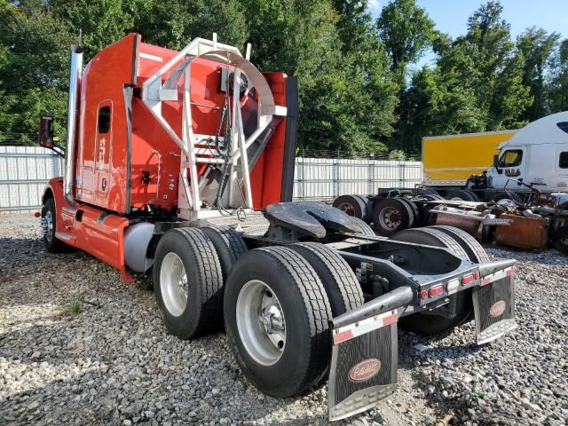 2018 Peterbilt 579 Semi Truck