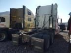 2006 Freightliner COLUMBIA120 Semi Truck