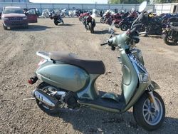 Salvage motorcycles for sale at Elgin, IL auction: 2022 Geun 2022 Genuine Scooter CO. Urbano 200I