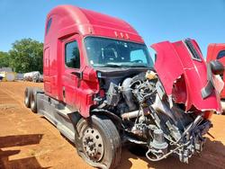 Salvage trucks for sale at Longview, TX auction: 2019 Freightliner Cascadia 126 Semi Truck