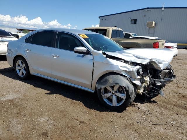 2015 Volkswagen Passat SE