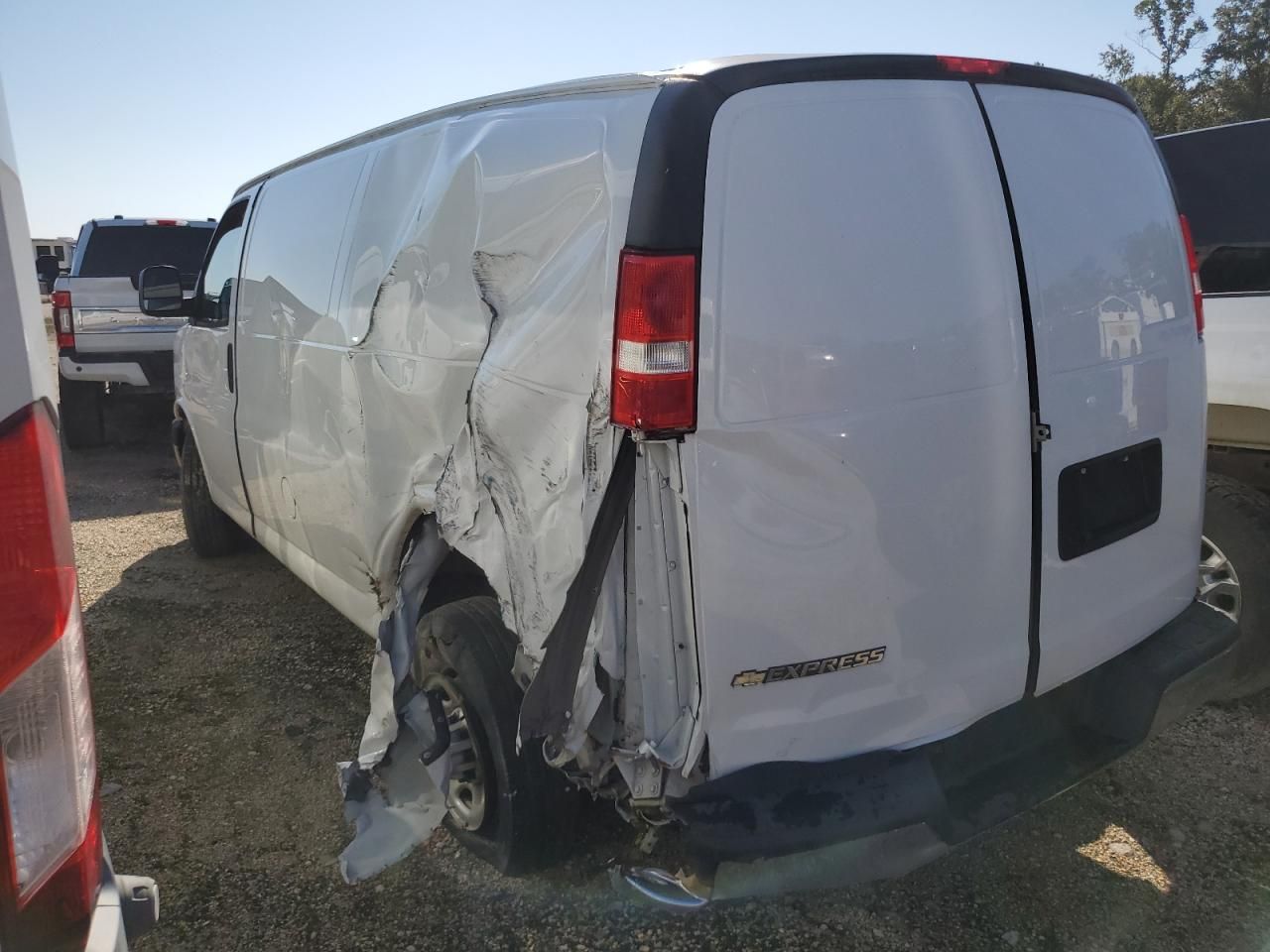 2023 Chevrolet Express G2500