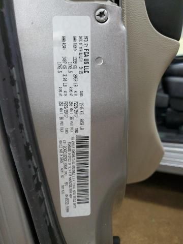 2016 Chrysler Town & Country Touring