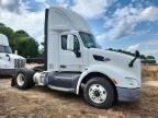 2017 Peterbilt Tractor 2017 Peterbilt 579 Semi Truck
