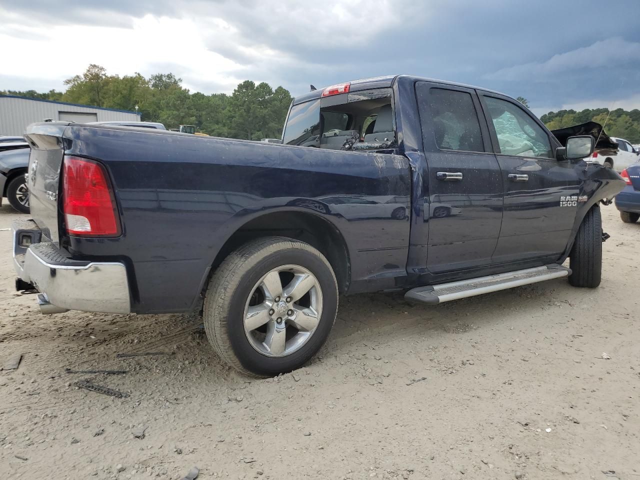 2015 Dodge Ram 1500 slt