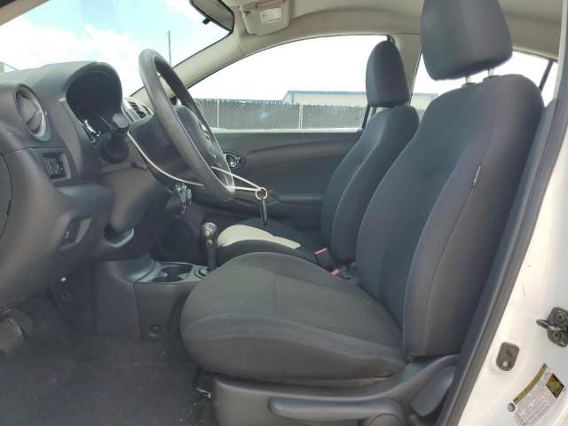 2013 Nissan Versa S