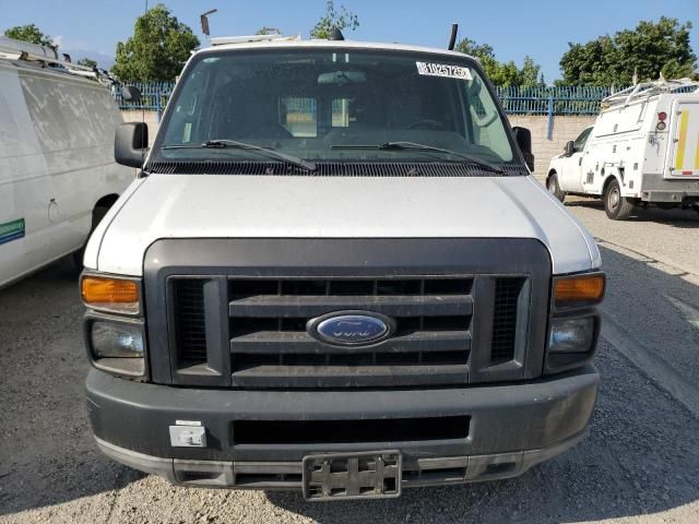 2010 Ford Econoline E250 van
