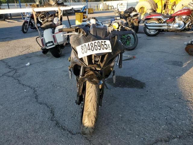 2025 Yamaha YZFR7