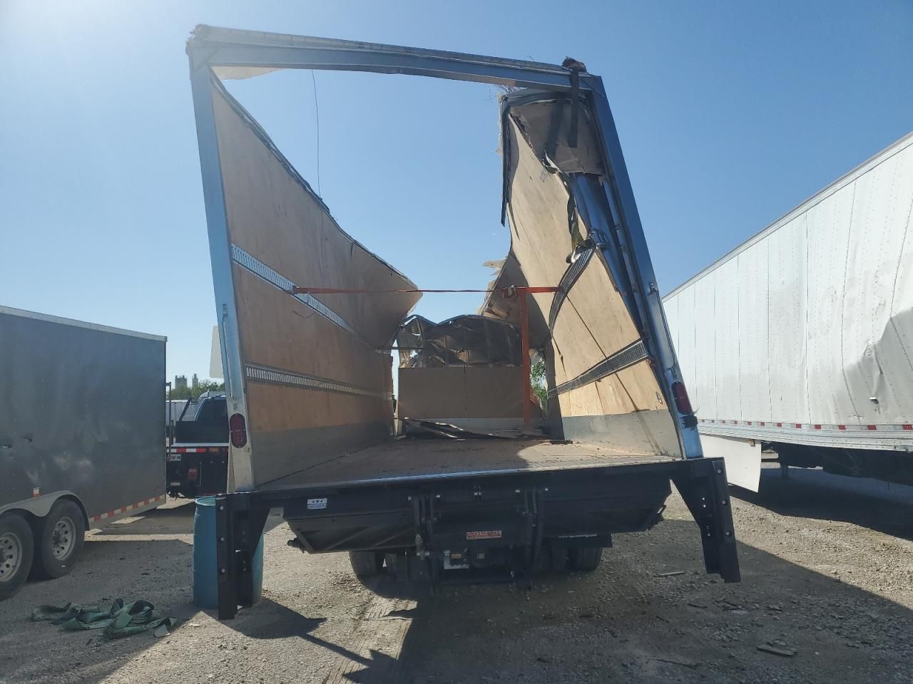 2025 International MV607