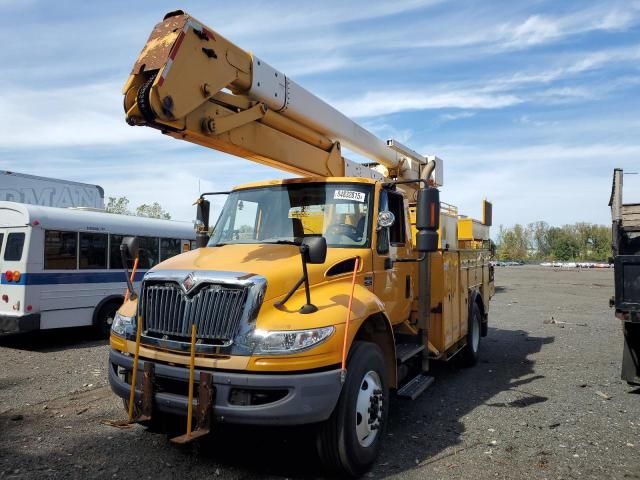 2011 International 4400 Bucket Truck