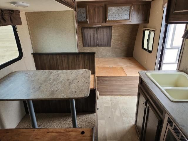 2019 Forest River Apex