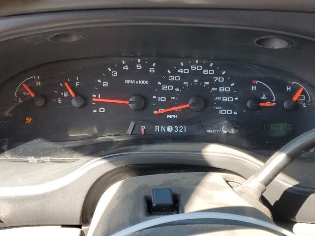 2008 Ford Econoline E450 Super Duty Cutaway Van