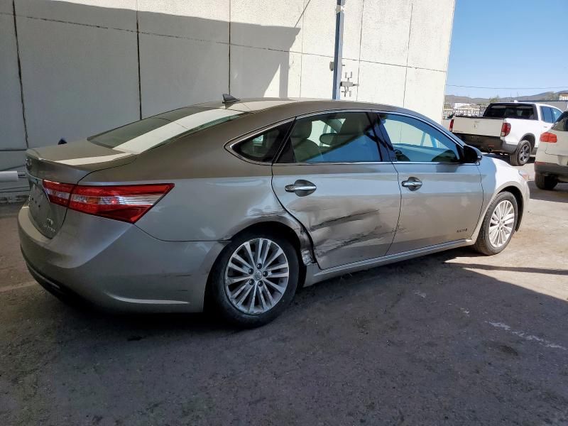 2014 Toyota Avalon Hybrid