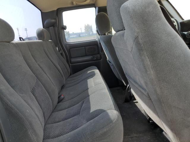 2004 Chevrolet Silverado C1500