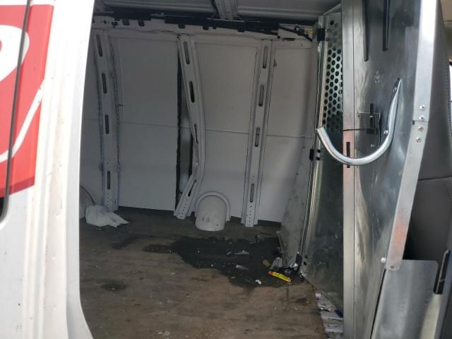 2022 Chevrolet Express G2500
