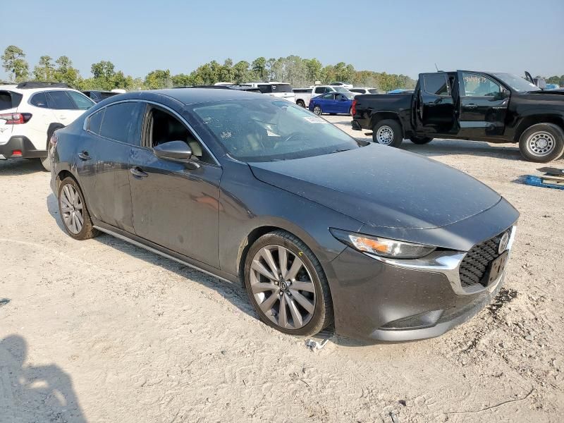 2019 Mazda 3 Preferred Plus