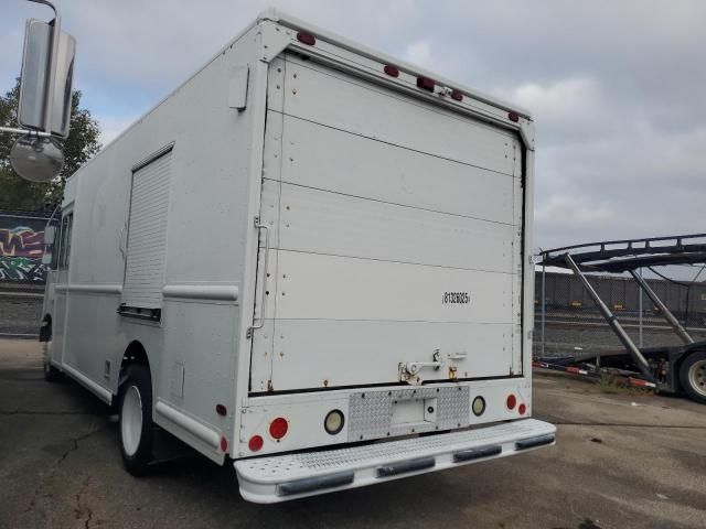 2012 Ford F59