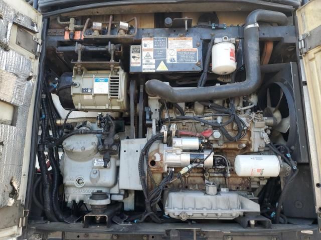 2013 Utility Refrigerated Van Trailer