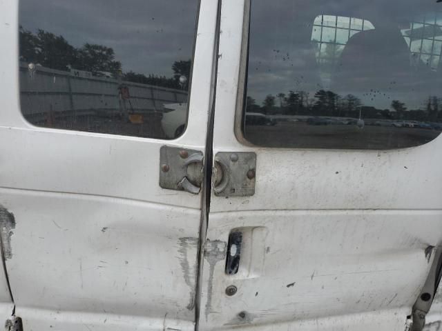 2005 Ford Econoline E250 Van