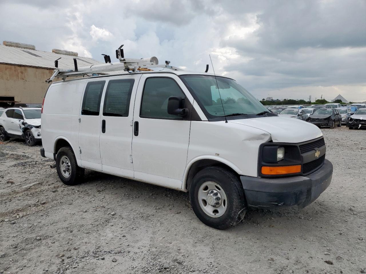 2013 Chevrolet Express G2500