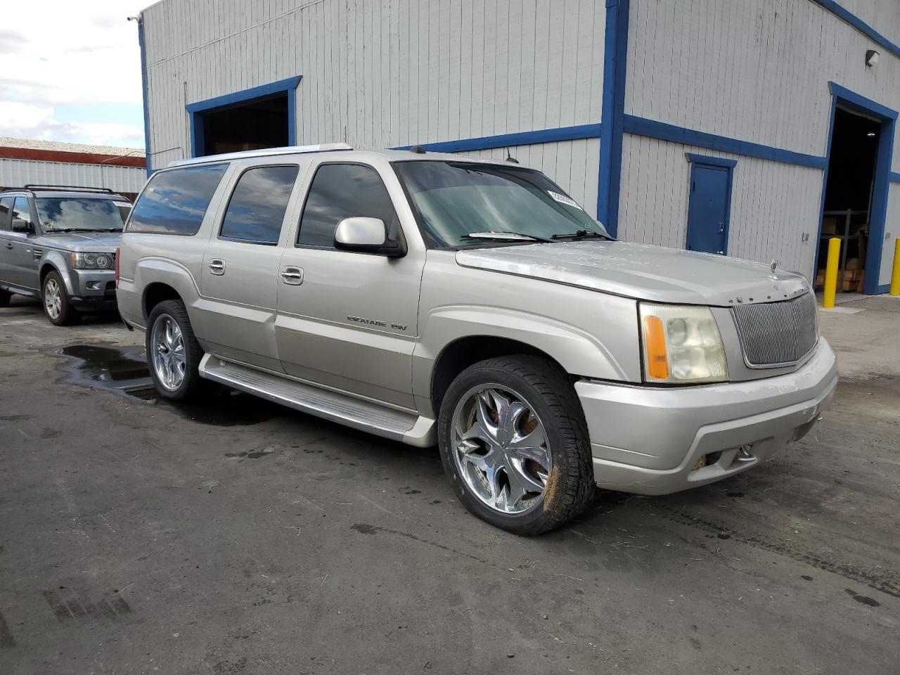 2004 Cadillac Escalade esv