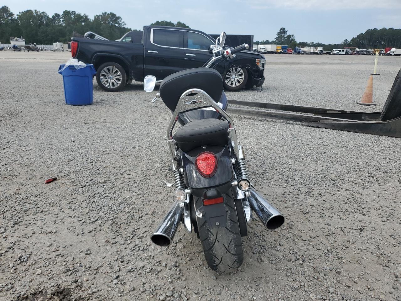 2013 Triumph 2013 Triumph Thunderbird