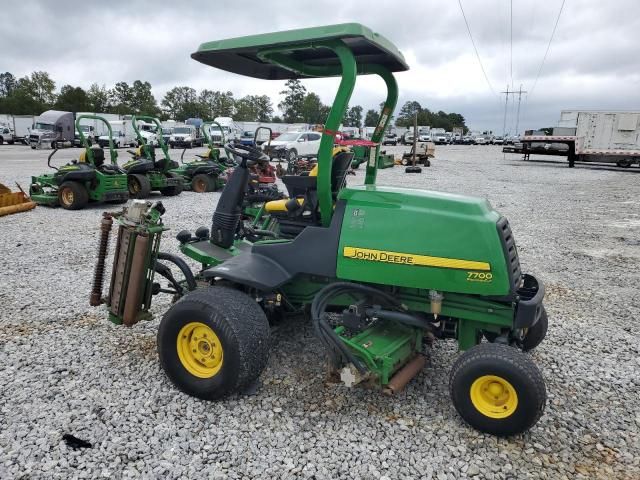 2010 John Deere 7700 Precision CUT Reel Mower