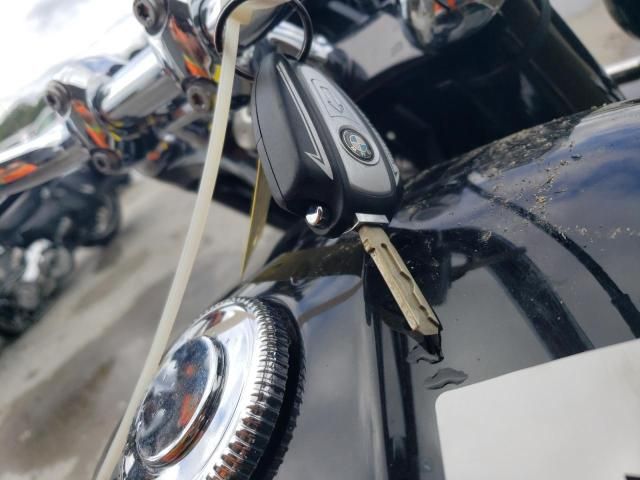 2021 BMW R18 Classic