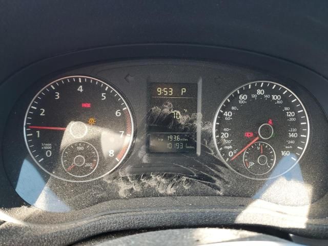 2015 Volkswagen Passat S