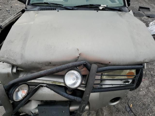 2004 Nissan Frontier Crew Cab XE V6