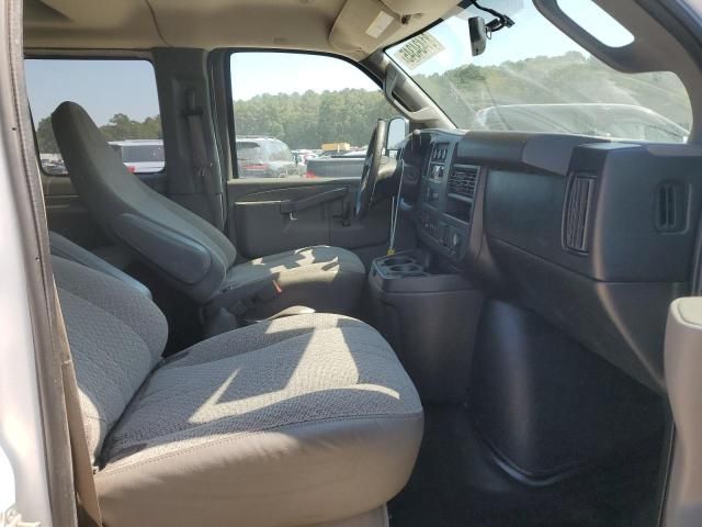 2018 GMC Savana G3500 LT