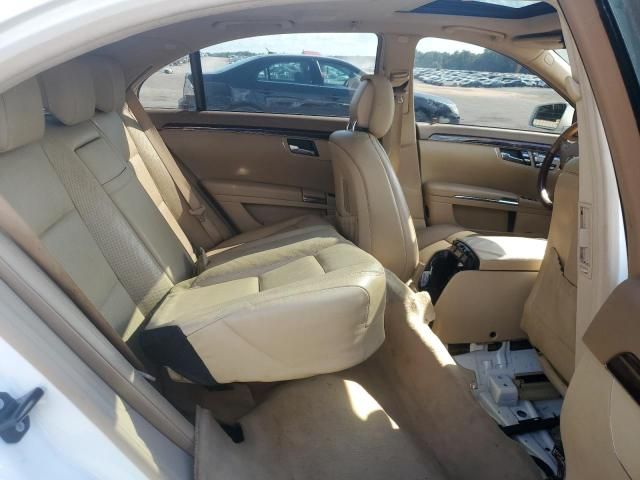 2011 Mercedes-Benz S 550