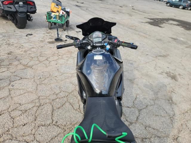 2016 Kawasaki EX650 F