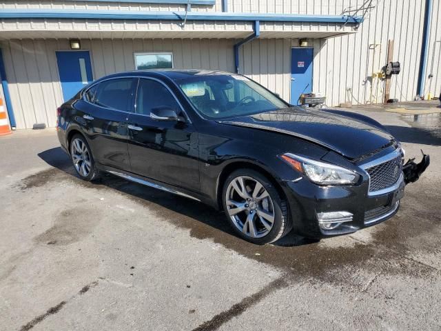 2016 Infiniti Q70 3.7