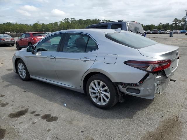 2023 Toyota Camry le