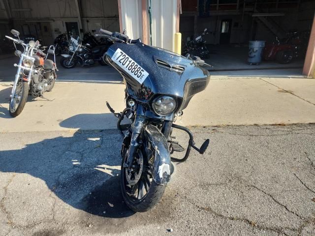 2015 Harley-Davidson Flhxs Street Glide Special
