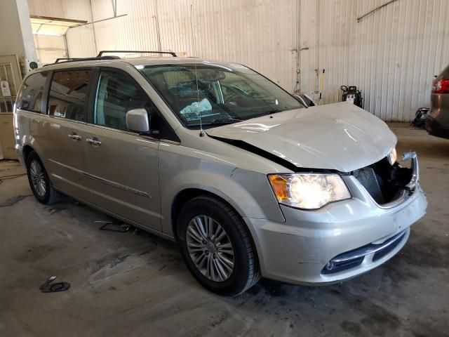 2015 Chrysler Town & Country Touring L