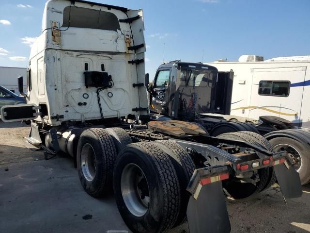 2022 Freightliner Cascadia 116 Semi Truck