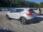2020 Volvo XC40 T5 Momentum