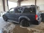 2005 Nissan Pathfinder LE