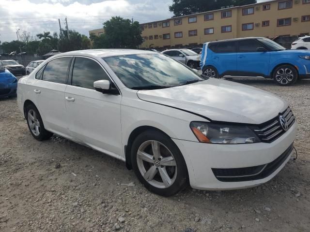 2013 Volkswagen Passat SE