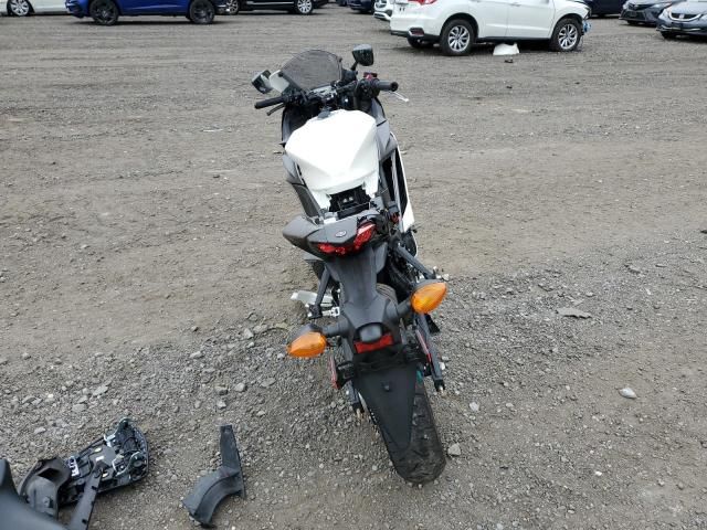 2024 Yamaha YZFR3 A