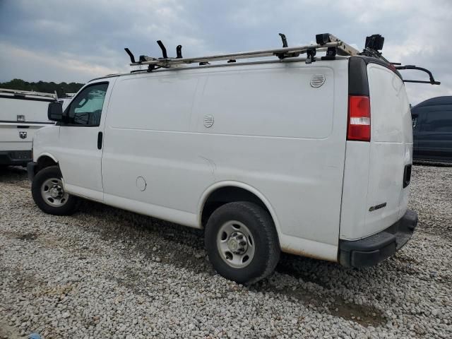 2020 Chevrolet Express G2500